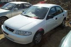 Mazda Familia июнь 1994 - май 1998 Седан